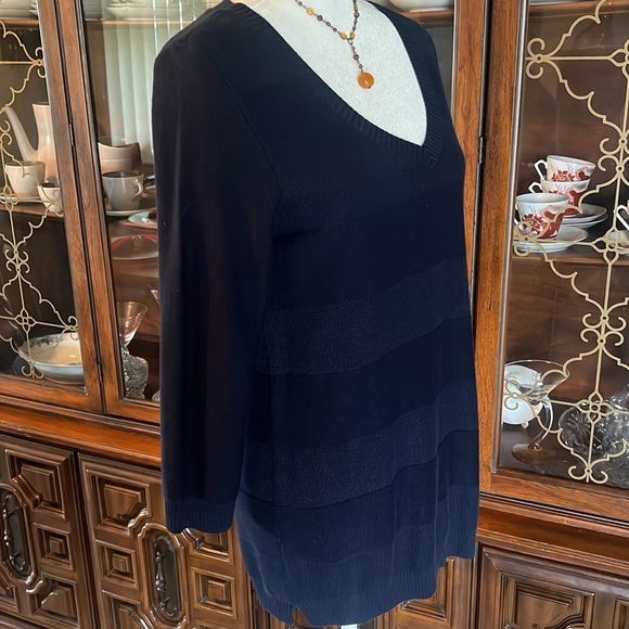 Sweater by Tommy Hilfiger 3/4 sleeve V-Neck - Picture 9 of 10